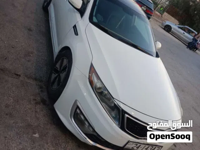 2012 كيا اوبتيما Standard