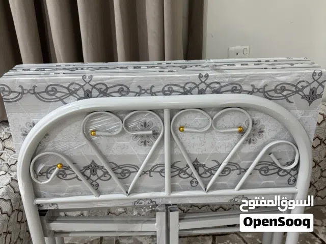 سرير جديد قابل للنقل السريع استخدام خفيف جداً
