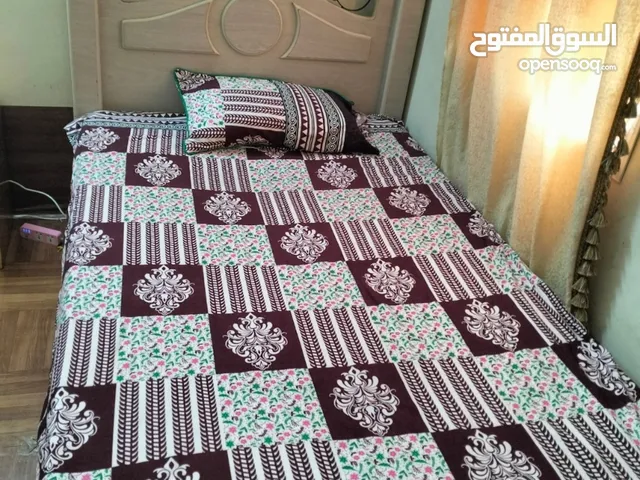  Single bed and majles