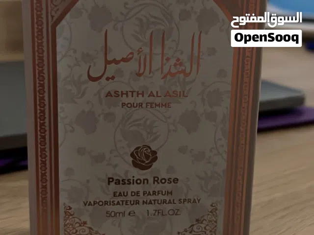 Parfum neuf, authenticité garantie, jamais utilisé