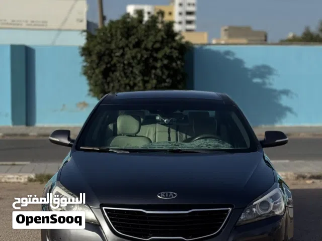 2011 كيا كادينزا Limited
