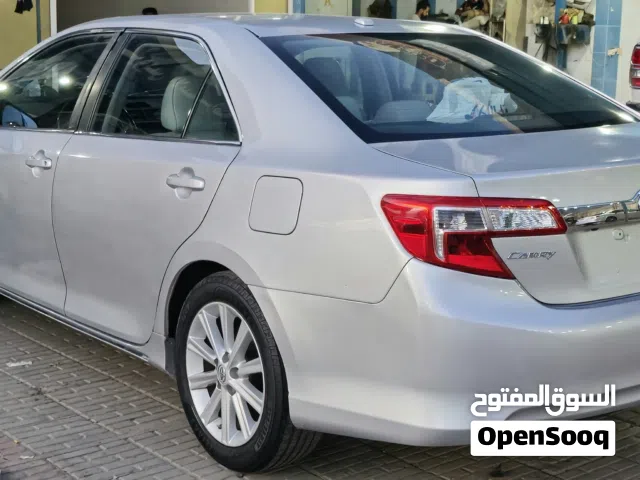 2014 تويوتا كامري XLE