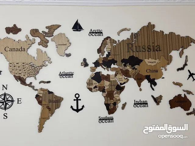 خريطة العالم الخشبية