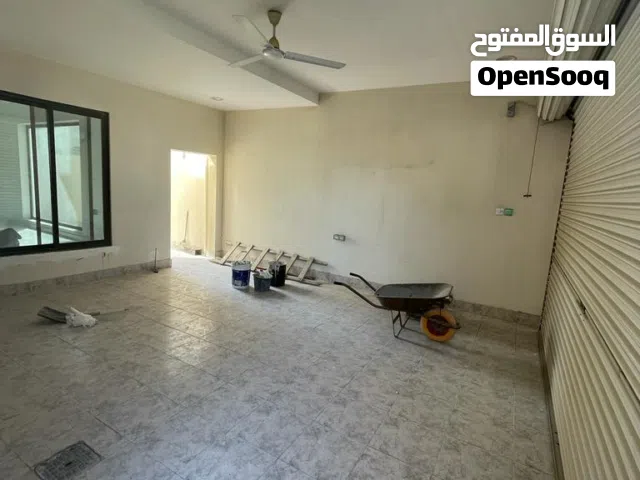 600 m2 5 Bedrooms Villa for Rent in Muharraq Hidd
