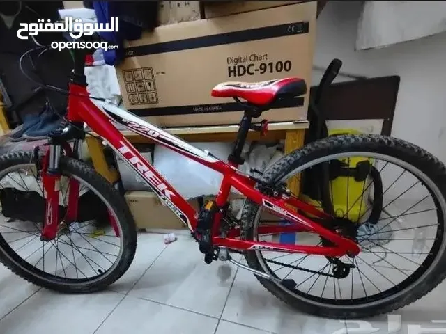 سيكل تريك أصلي بحاله ممتازة