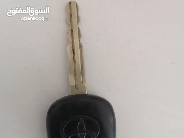 للبيع مفتاح كرولا