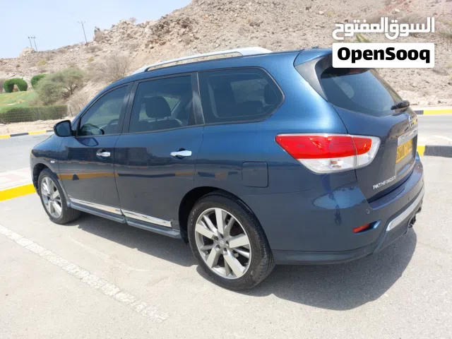 نيسان باثفندر 2014 للبيع.
