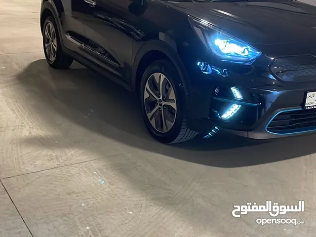 كيا نيرو كهربائي بالكامل 2022 لون اسود