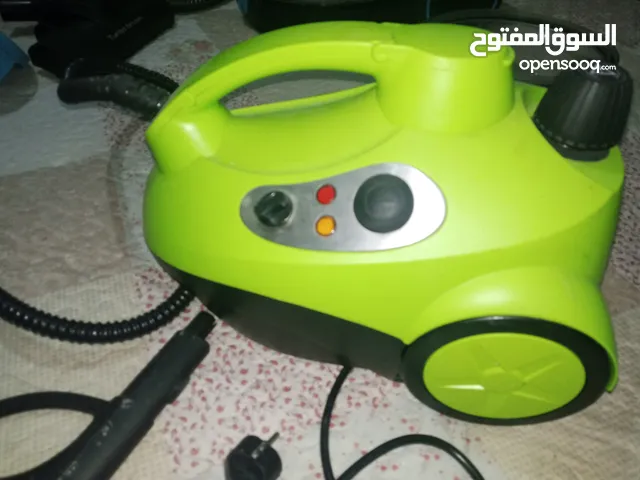 مكنسة كهربائية ألمانية بقوة عالية جدا مع جهاز بخار ما بصعب عليهم اشي الاجهزة مستعمله ونظيفه للبيع