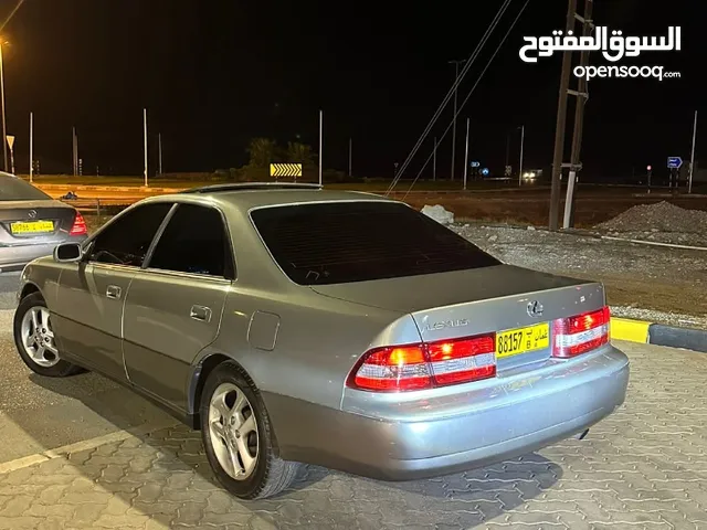 Lexus ES 2000 in Al Batinah