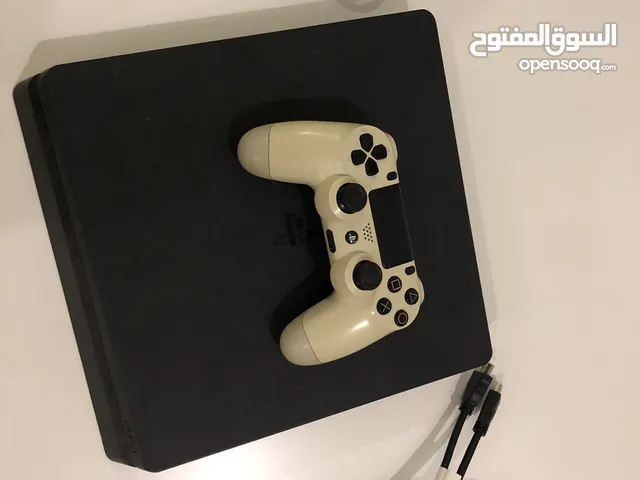 Playstation 4 Slim