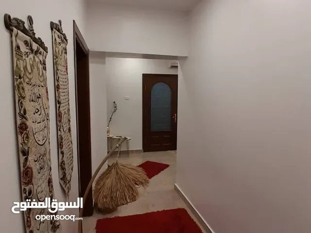 120 m2 4 Bedrooms Townhouse for Sale in Tripoli Fashloum