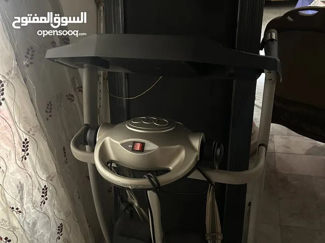 Fitness machine , with hip exercice very good condition