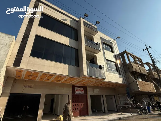 مجمع طبي للايجار بناء حديث
