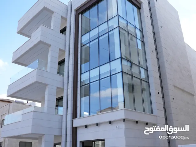 370m2 4 Bedrooms Apartments for Sale in Amman Deir Ghbar