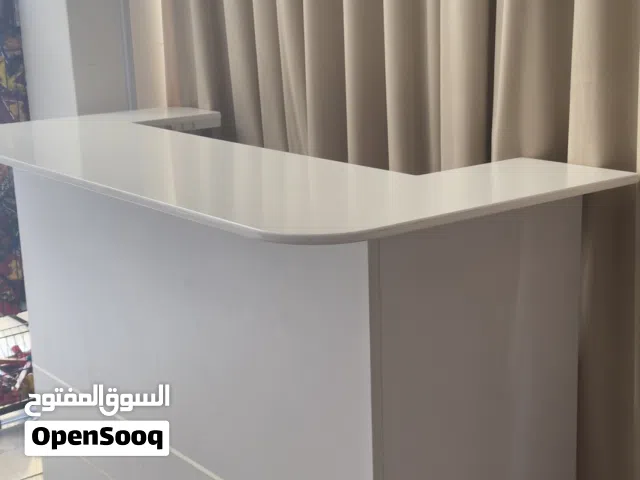 طاوله محاسبه للبيع