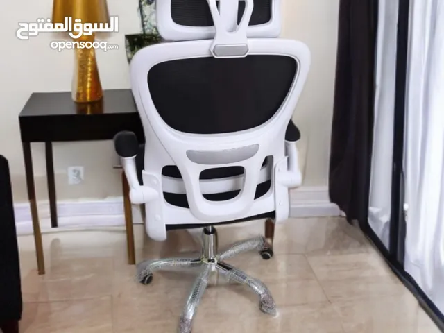 اطلب الكرسي اللي يناسبك وبوصلك لباب بيتك أو شركتك تشكيلة مميزة بمواصفات عاليه