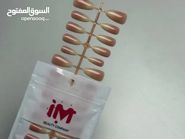 شريط اضافر من ماركة im ٫ قوي ومضاد للكسر بديل للاكرلك