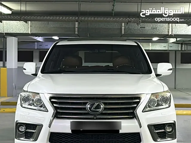 Lexus LX570 S - 2014