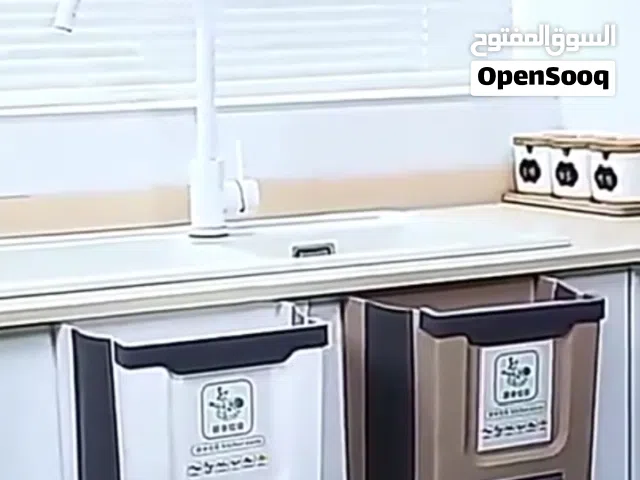 توفر حاويه لصقه