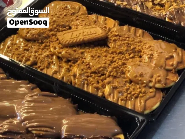 محل كريب ووافل قائم  للبيع