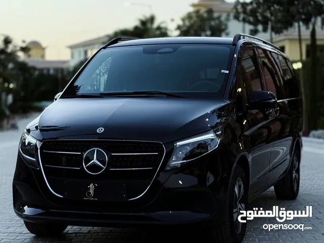 Bus - Van Mercedes Benz in Cairo