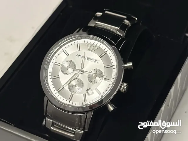 ساعة للبيع