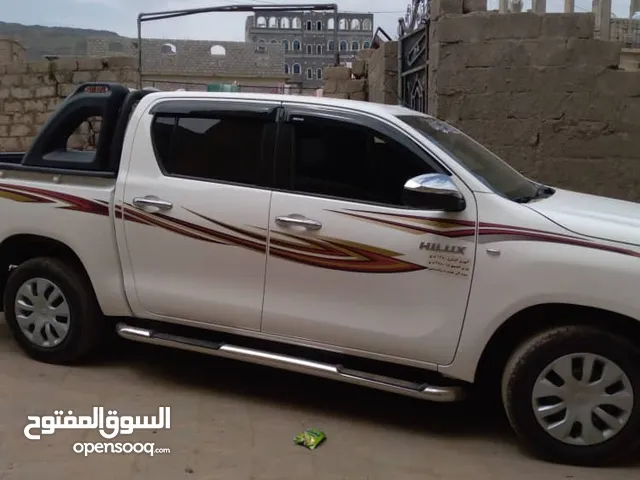 Toyota Hilux Adenture in Taiz