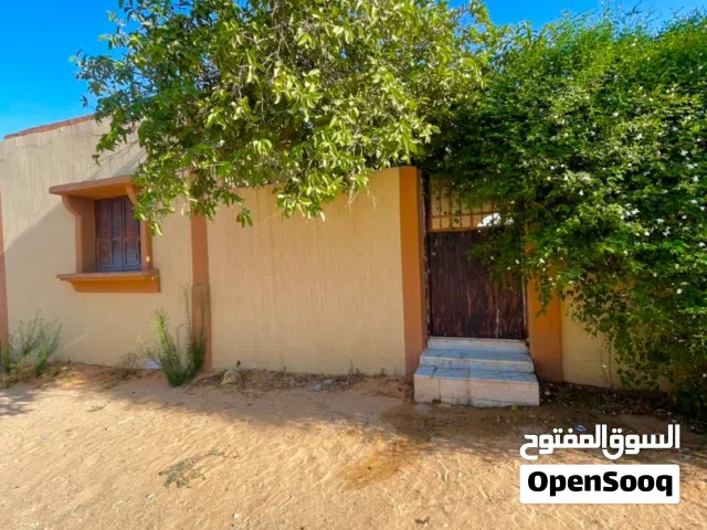 190 m2 Studio Townhouse for Rent in Tripoli Al-Baesh