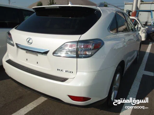 للإعلان سيارات للبيع