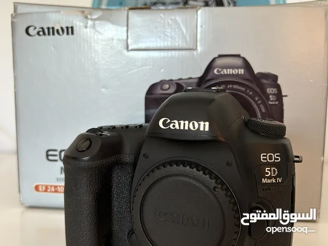 بودي كاميرا Canon 5d iv بحال الوكاااله تماما للبيع