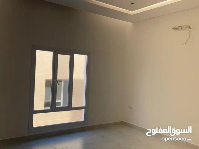 383m2 4 Bedrooms Villa for Sale in Muscat Al Maabilah