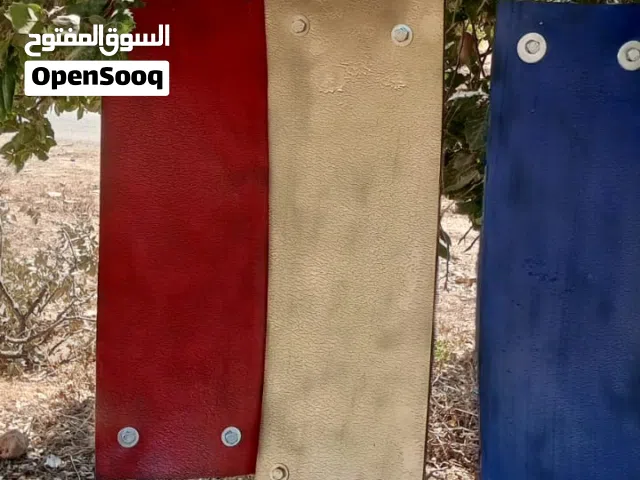 مراجيح مقاعد جلد