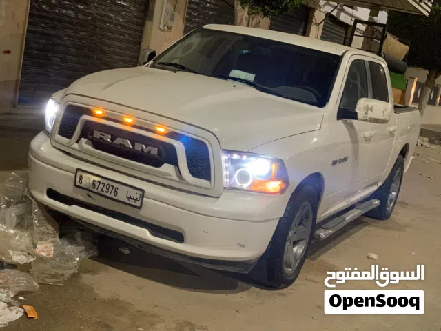 سيارة دودج رام 2009
