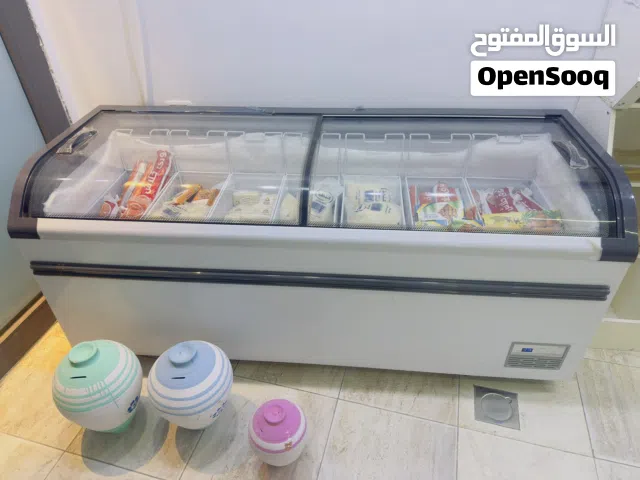 فريز للبيع العرض 2 متر في 75 السعر 4250