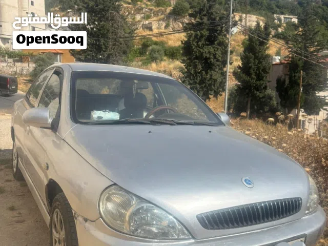 2000 Kia Rio Standard