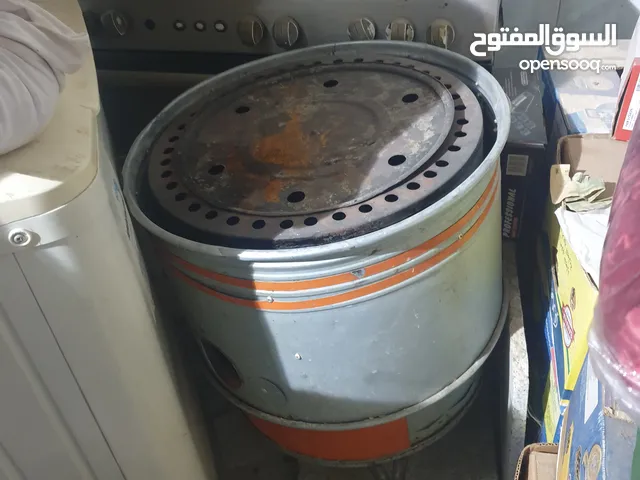 تنور يدوي في حالة جيدة اتصال فقط