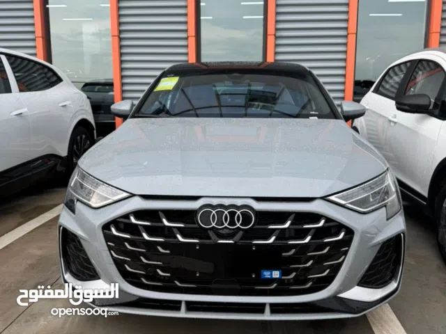 اودي Rs......... .