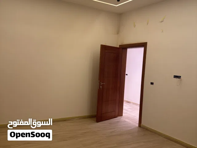 175 m2 4 Bedrooms Apartments for Sale in Tripoli Mizran St
