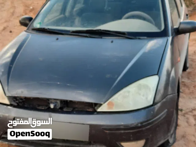 2004 Ford Focus Standard