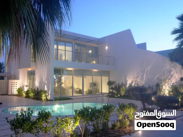 For rent a villa in Durrat Al Bahrain