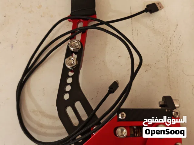 هاند بريك للبيسي مستخدم و نظيف أموره فوق الطيبه، السعر 12 ريال