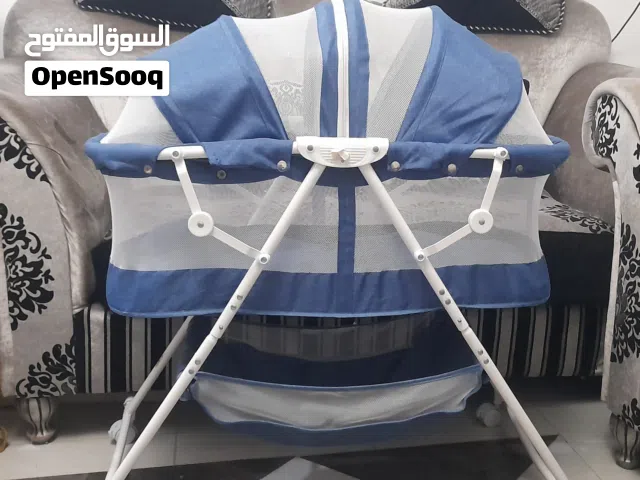سرير اطفال /هيه جديد بس احيان نستخدمها
