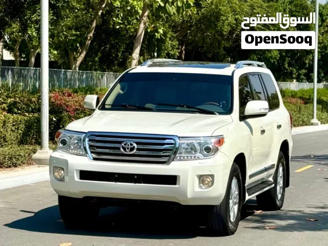 Used Toyota Land Cruiser in Abu Dhabi