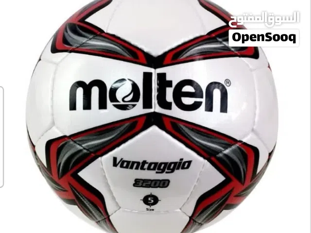 كرة قدم Molten أصلية – أداء احترافي وجودة عالية