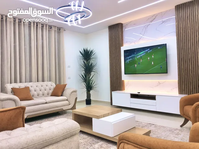 160 m2 3 Bedrooms Apartments for Rent in Ramallah and Al-Bireh Downtown