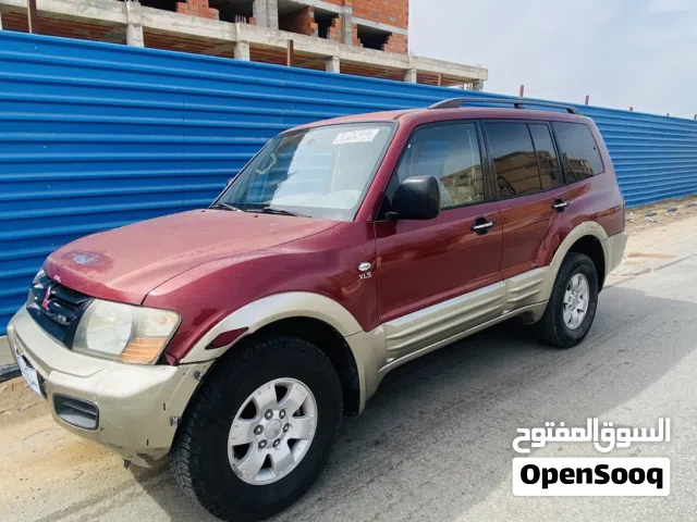 2001 ميتسوبيشي باجيرو GLS