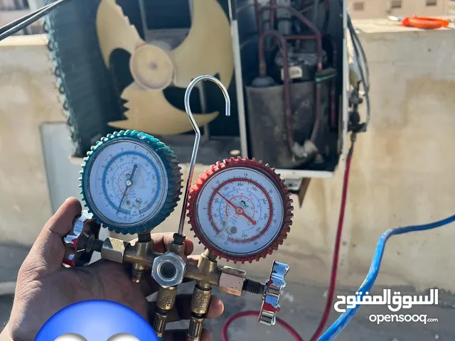 فني تكييف و صيانة ثلاجات خدمه نظيفة مكان بنغازي ....و في الموعد