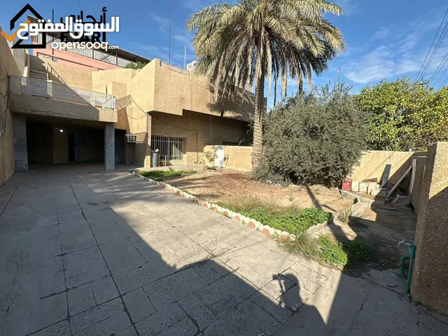 300 m2 4 Bedrooms Townhouse for Rent in Baghdad University