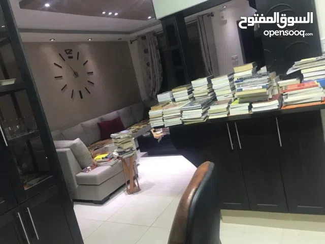 شقة ارضية للبيع بالقرب من مدرسة الاوائل